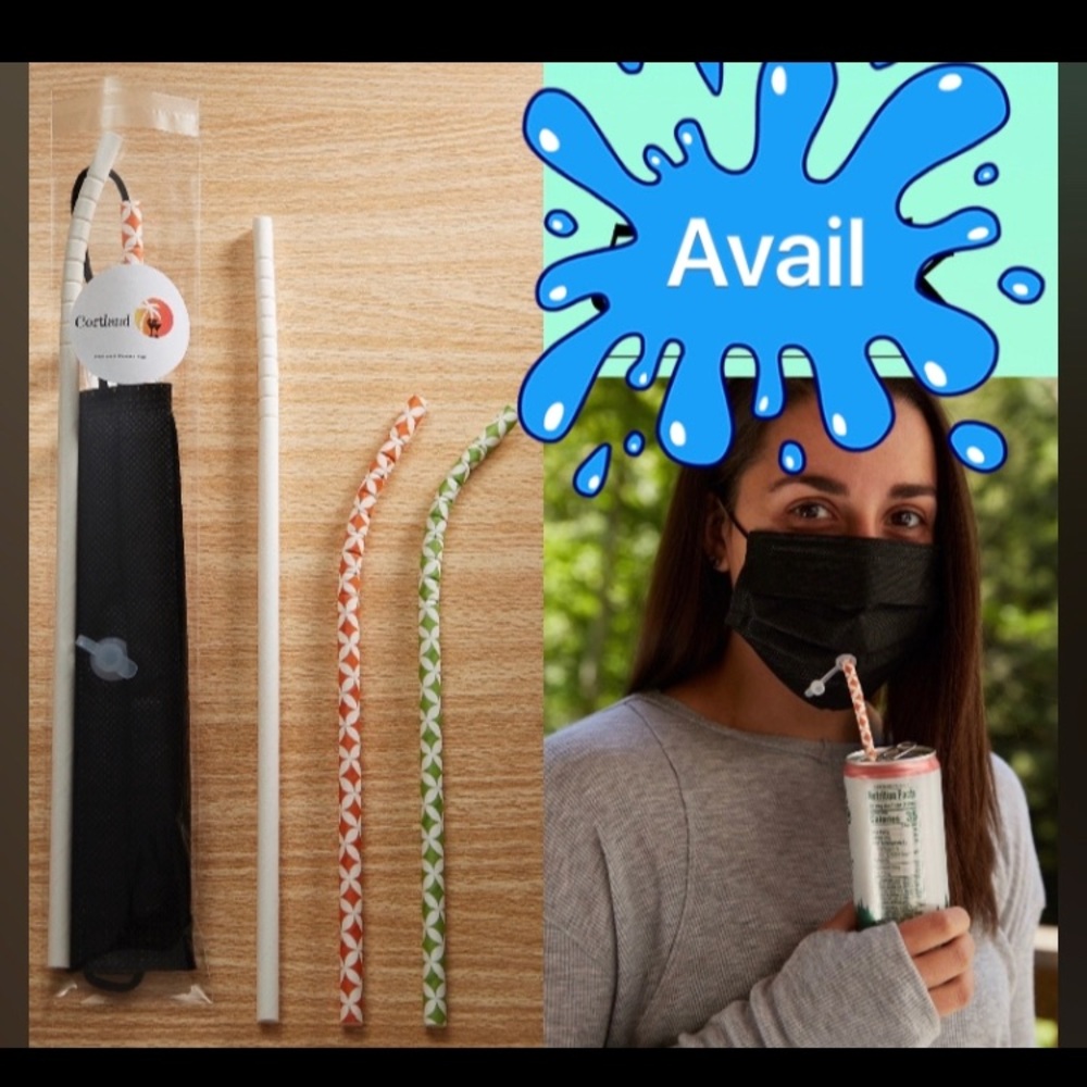 Mask with straw
